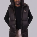 black-arm-attachable-hodded-jacket